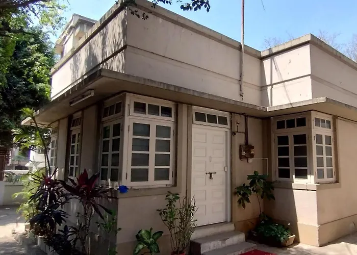 Madhav Bhavan Guest House